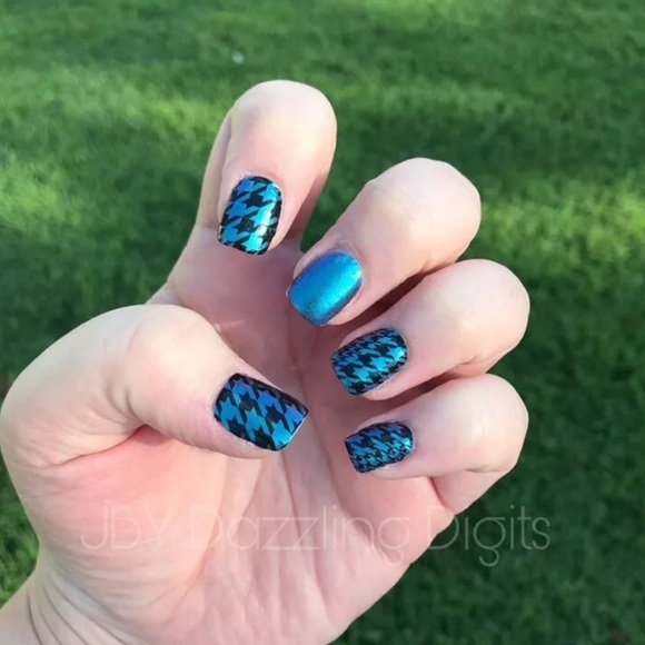 🎉3/$25  ✨Rare ✨Color Street Suit yourself  Houndstooth Teal Purple Duochrome - Picture 8 of 10